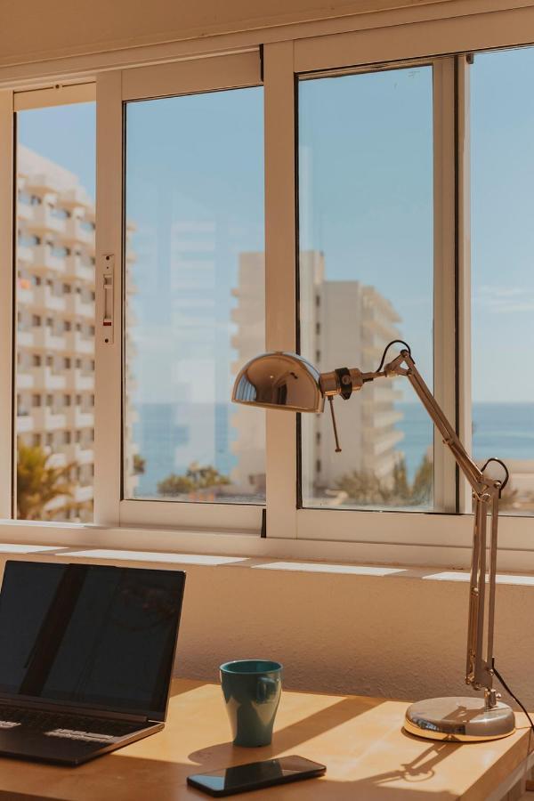 Apartamento Con Gran Terraza Junto A La Playa 托雷莫利诺斯 外观 照片